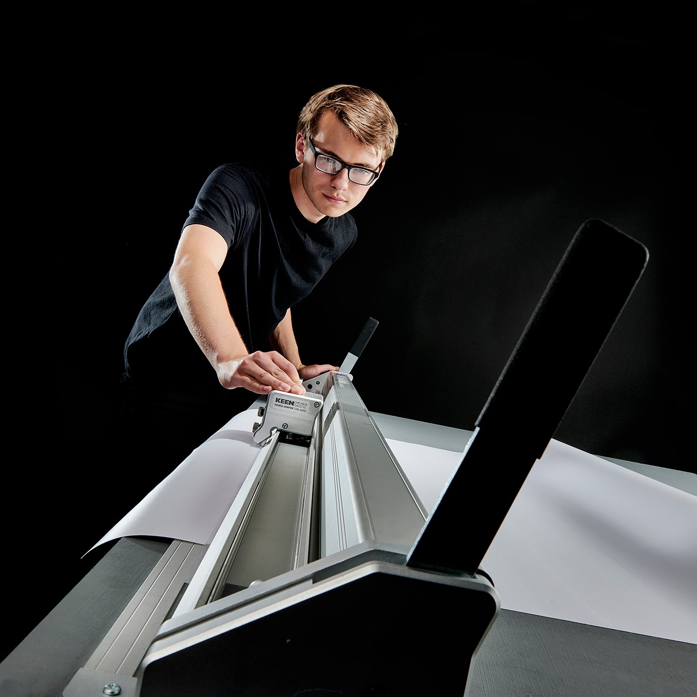 E3BT-BenchTop-Hero-shot-1-min