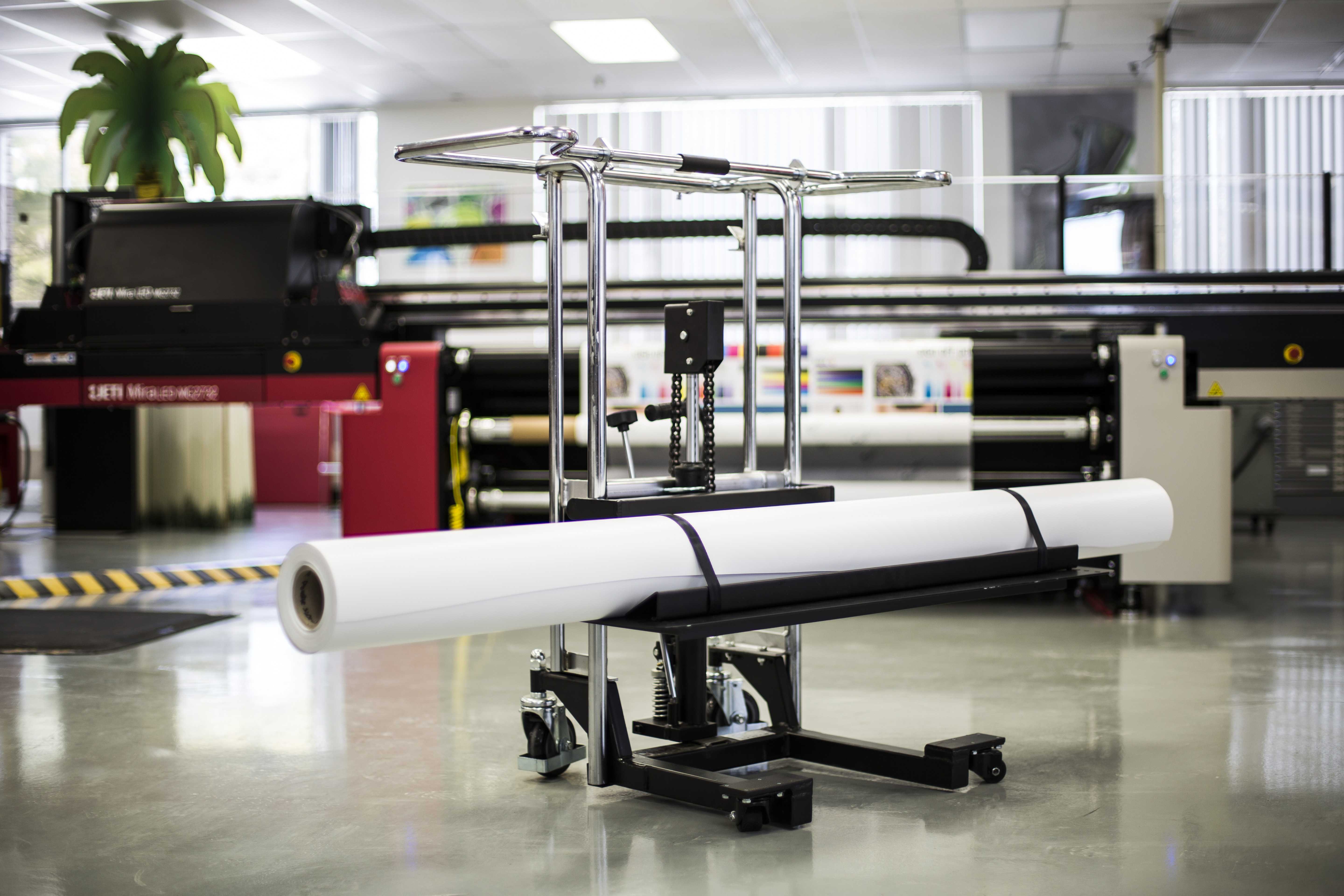 61580-Universal Lifter